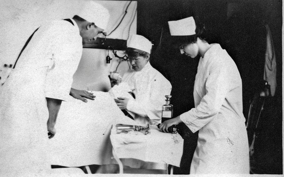 A historic photo showing early anesthesia practices at CoxHealth